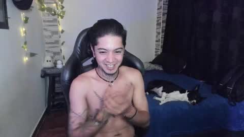 Danny online show from November 6, 2:36 am