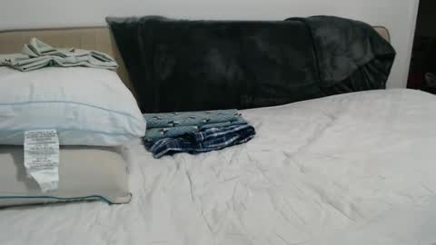 dadbod online show from October 3, 6:29 am