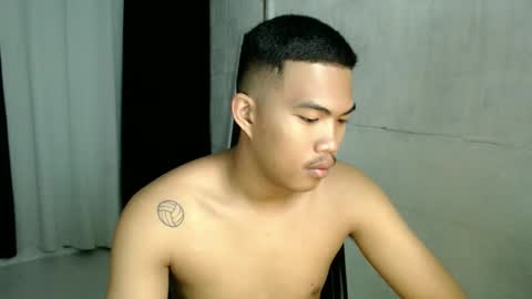 Taylor online show from January 31, 7:12 pm