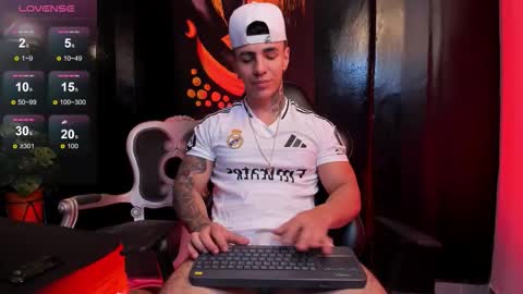 SALVATORE online show from February 4, 6:36 pm