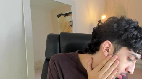 salvatore  online show from October 15, 9:00 pm