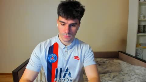 BACK IN 2 WEEKS online show from April 12, 7:59 pm