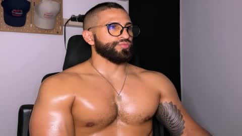 Sam Dornan online show from March 7, 1:36 am