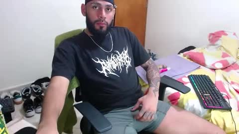 samir_music_ online show from October 4, 11:42 pm