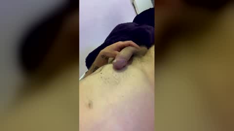 samsam01238 online show from December 5, 7:21 pm