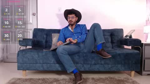 Snapshot of samuelcoopper chatting on October 10, 1:16 pm  Samuel Coopper  online show from October 10, 1:16 pm