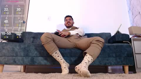 Snapshot of samuelcoopper chatting on October 16, 2:36 pm  Samuel Coopper  online show from October 16, 2:36 pm