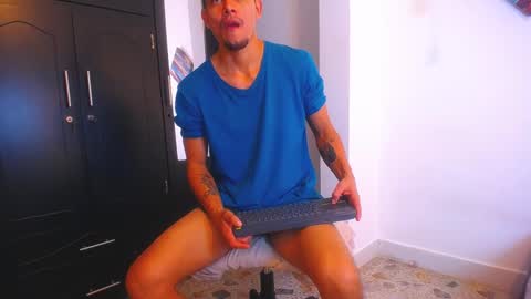 Santi online show from March 13, 9:32 pm