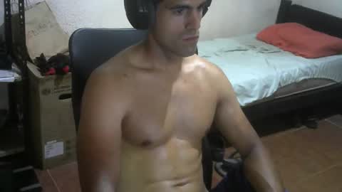 santguns online show from January 18, 2:57 am