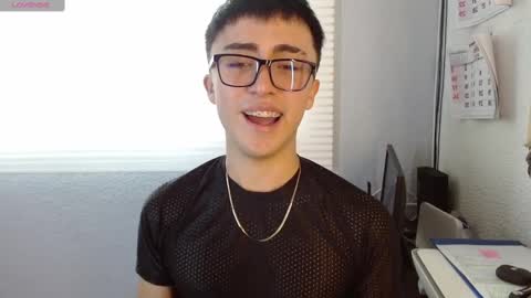 santi_fabulous online show from December 28, 9:40 pm