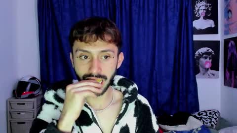 Santi online show from March 29, 4:01 am