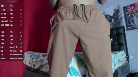 santiago_will online show from June 1, 8:20 pm
