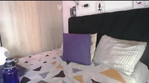 Santii online show from April 18, 7:07 pm