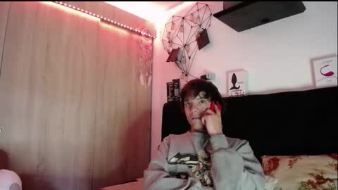 Santii online show from February 21, 1:01 pm