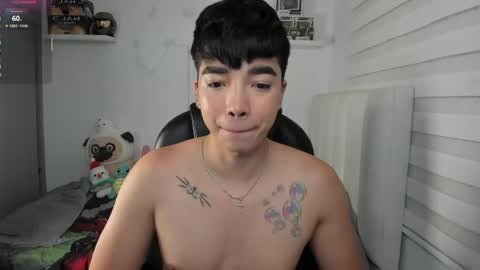 Mr. Santiago online show from April 1, 1:24 pm