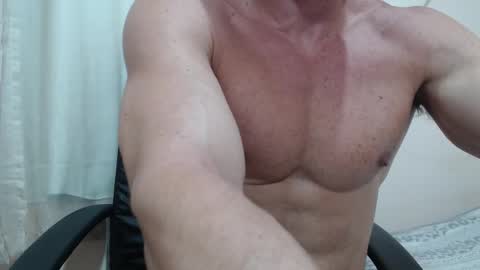 saradorj92 online show from November 23, 5:29 am