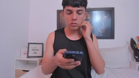charly online show from June 17, 2:13 am