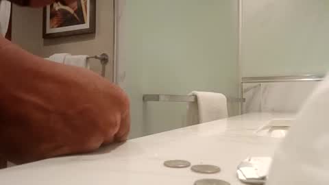 Snapshot of saucy_latino chatting on September 30, 12:20 pm ElVergone online show from September 30, 12:20 pm