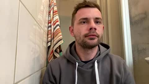 Snapshot of sawa08051989 chatting on February 13, 8:17 am chamomile online show from February 13, 8:17 am