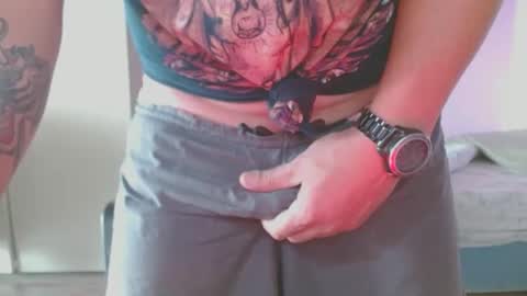 sbutter online show from December 25, 1:41 pm