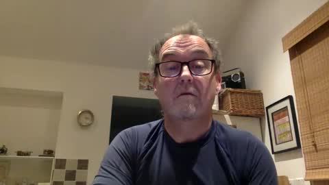 scbiggersballs online show from November 25, 7:21 am