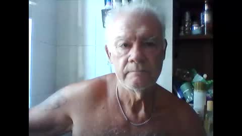 Snapshot of schizzodoro chatting on September 12, 6:57 am schizzodoro online show from September 12, 6:57 am