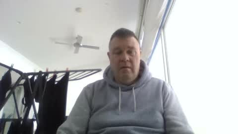 Snapshot of scoobs71 chatting on September 20, 12:21 am Scoobs online show from September 20, 12:21 am