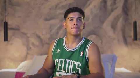 Andrew Flintt online show from March 5, 4:31 am