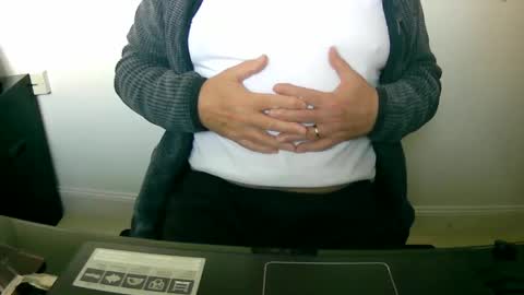 Snapshot of scotti30 chatting on March 10, 9:01 am Scott online show from March 10, 9:01 am