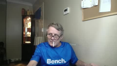 James online show from December 17, 9:10 pm