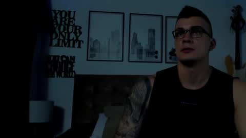 Sean Carrera online show from November 19, 3:17 am