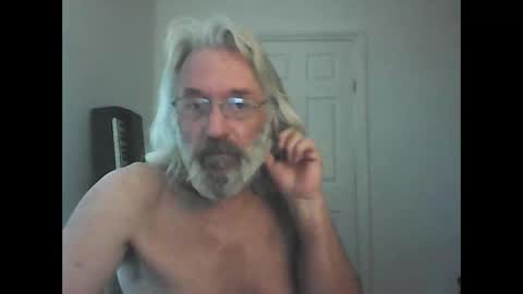 seantheflyer online show from May 25, 1:06 pm