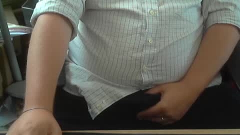 Snapshot of seathrough chatting on September 9, 9:53 am Falco J online show from September 9, 9:53 am