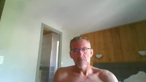 seb846894 online show from June 15, 3:26 pm
