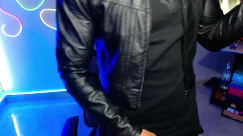 Sebastian online show from October 10, 7:02 am