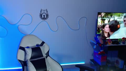 Sebastian online show from October 6, 8:52 am