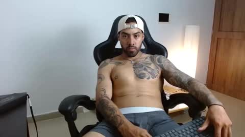 Sebastiano online show from April 6, 10:32 pm