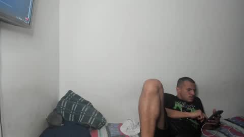 Snapshot of sebastianp13 chatting on December 16, 7:15 am sebatian palacios online show from December 16, 7:15 am