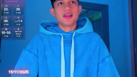 Sebastian online show from November 15, 9:06 pm