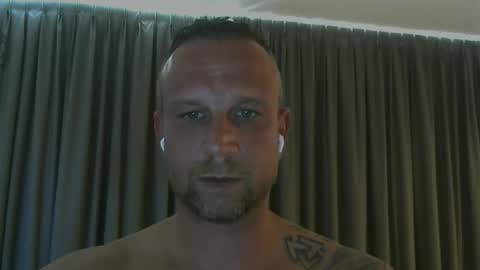 sence08 online show from February 26, 2:51 pm