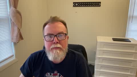 Daddy Dave online show from December 2, 6:30 pm