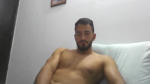 Andres M online show from March 4, 3:55 am