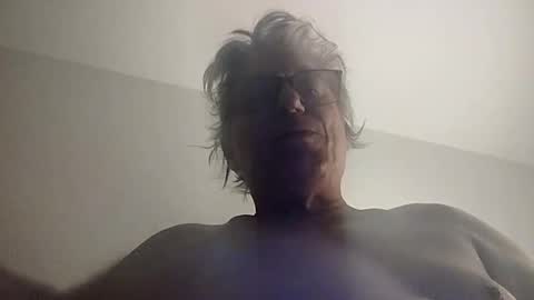 senualallnight online show from April 3, 7:38 am