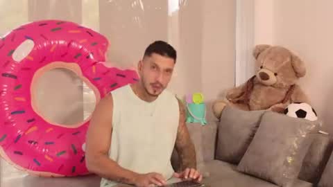 HEY IM SETH online show from June 15, 8:12 pm