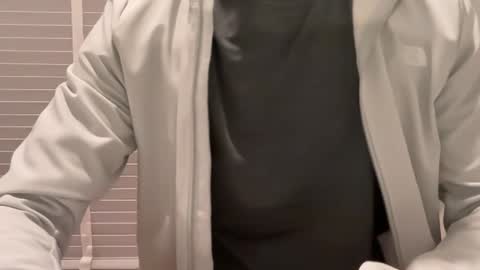 Call me Jack online show from December 16, 2:15 am