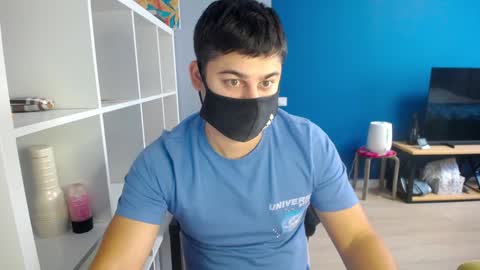 Tommy online show from December 19, 8:13 am