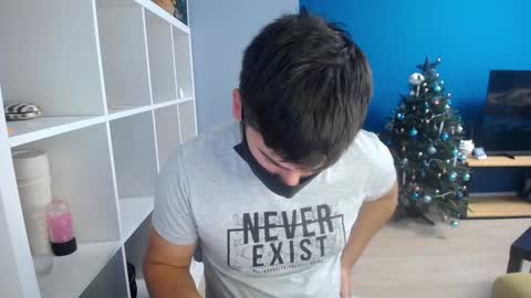 Tommy online show from December 24, 10:55 am