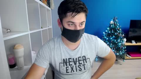 Tommy online show from January 4, 7:23 pm