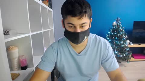 Tommy online show from December 30, 7:26 am