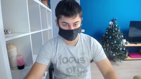 Tommy online show from December 26, 9:22 am